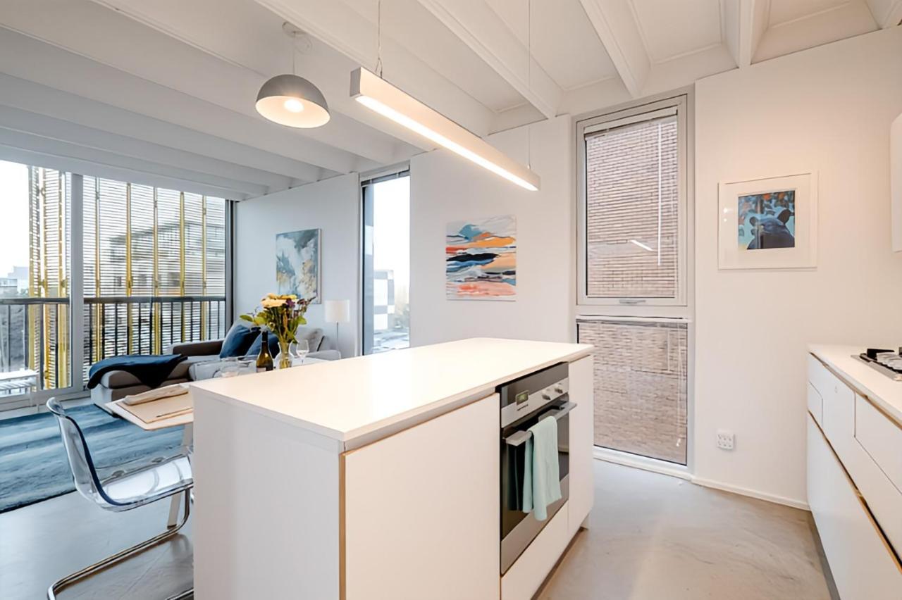 Modern, Bright & Central 1-Bed Downtown Apt Close To Rogers Arena Vancouver Esterno foto