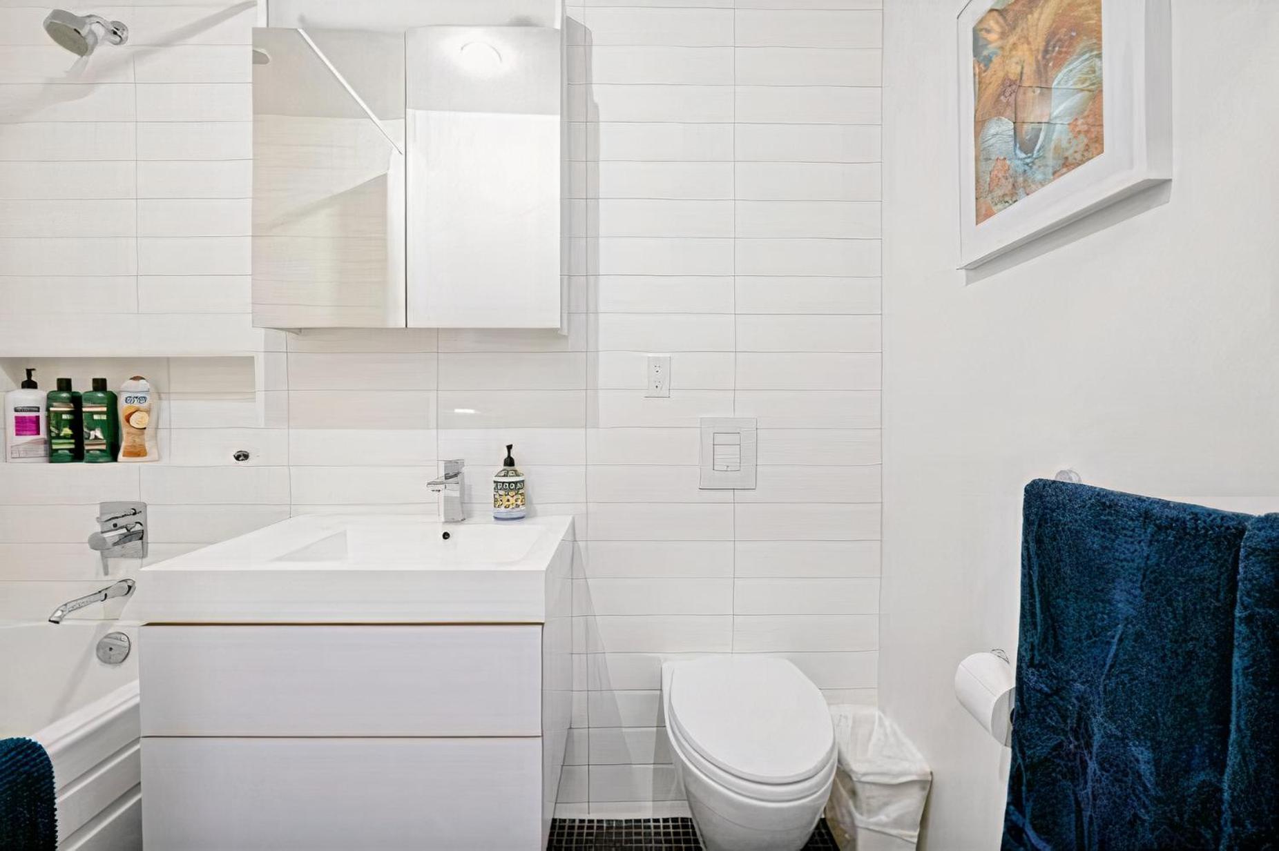 Modern, Bright & Central 1-Bed Downtown Apt Close To Rogers Arena Vancouver Esterno foto
